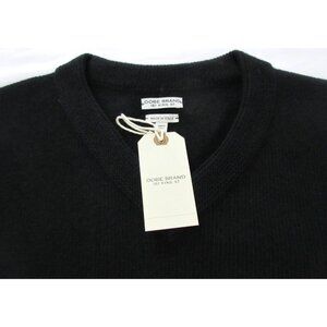 OOBE Brand Men's Heron V Neck Virgin Wool Sweater Classic Black Cozy NWT